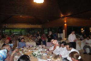 AK Parti Başakşehir Kadın Kolları İftarda buluştu